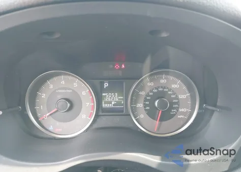 2015 Subaru Forester 2.5I Premium z USA, uszkodzony, nr VIN JF2SJAFC2FH478316